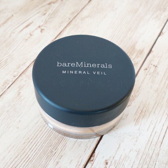 bareMinerals Hydrating Mineral Veil 0.05oz/1.5g Travel Size Mineral Makeup Sheer - Picture 3 of 6